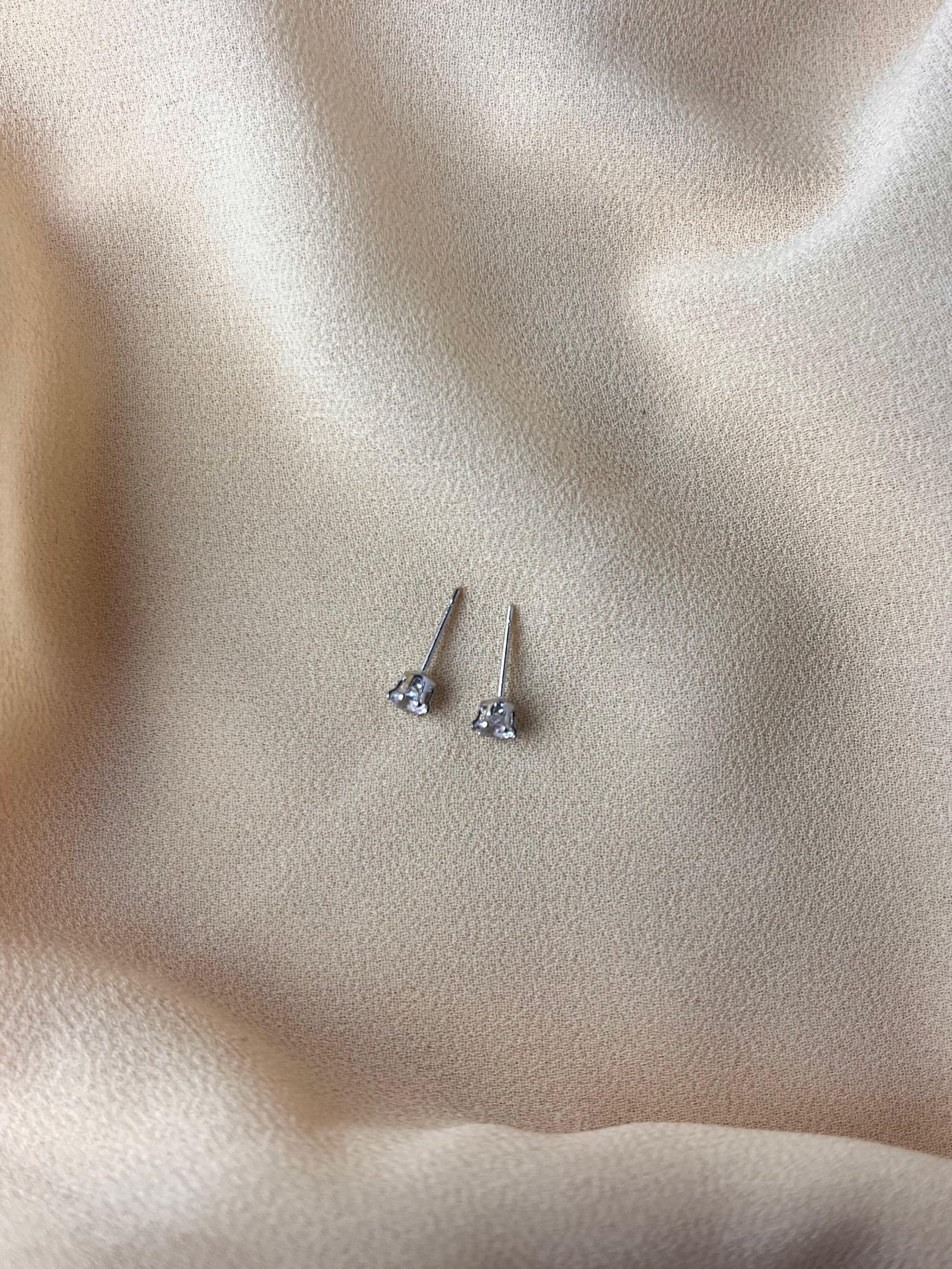 Jenmore Sweetheart Prism Clear Heart Crystal Stud Earrings — view 3