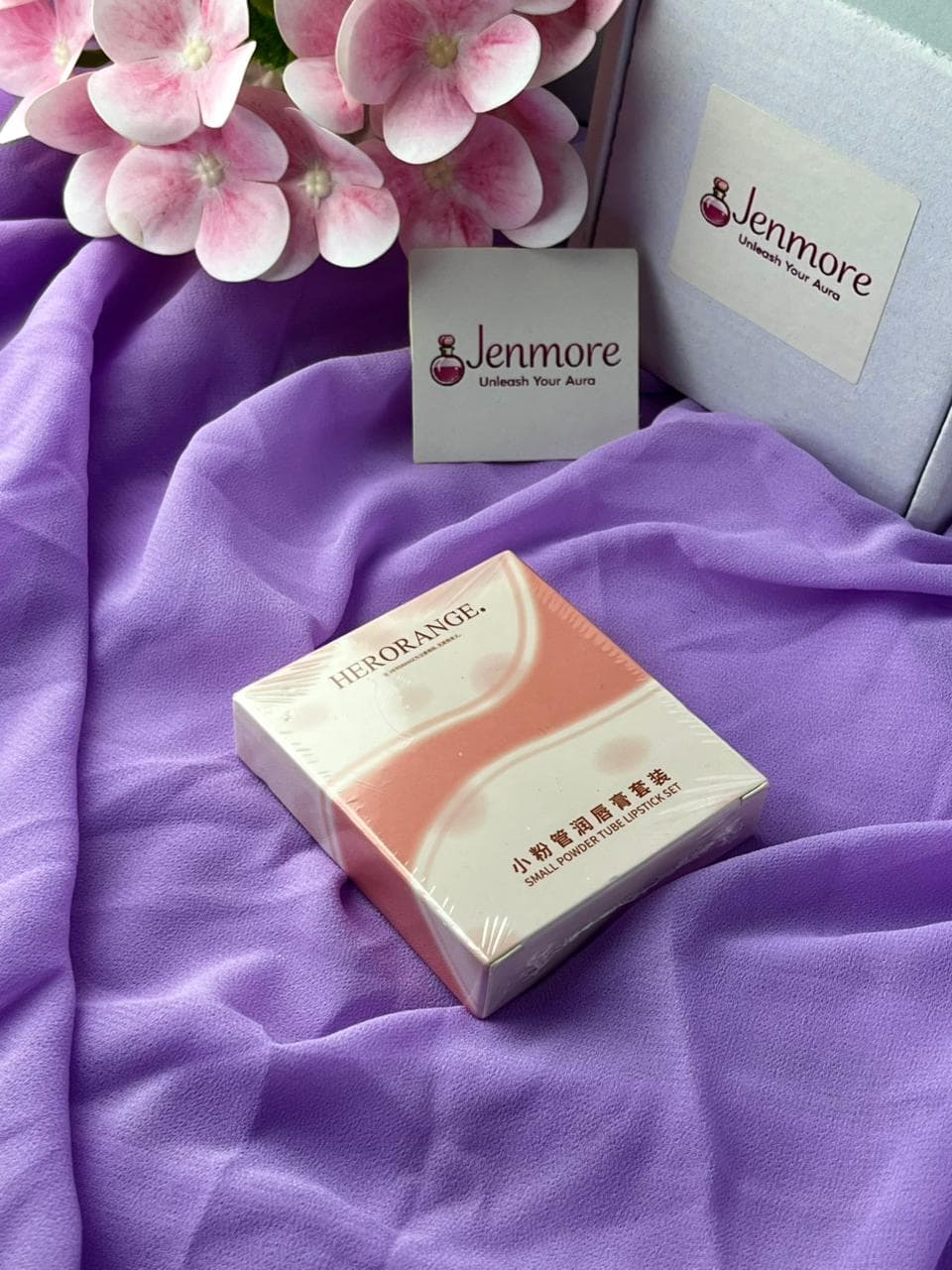 HERORANGE Small Powder Tube Lipstick & Hydrating Lip Balm 4-Piece Set — view 2