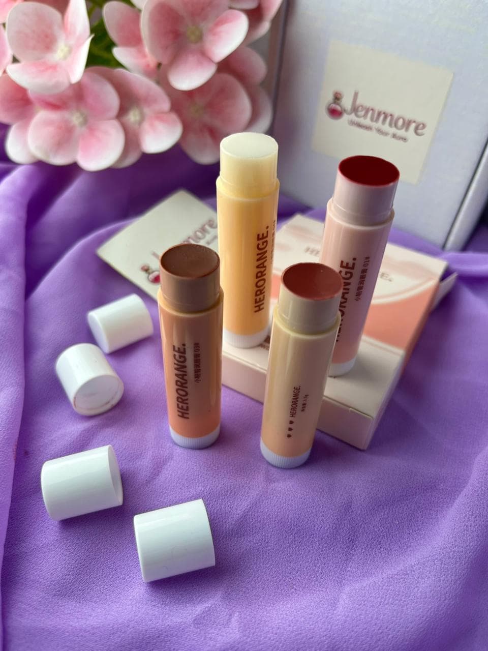 HERORANGE Small Powder Tube Lipstick & Hydrating Lip Balm 4-Piece Set — view 3
