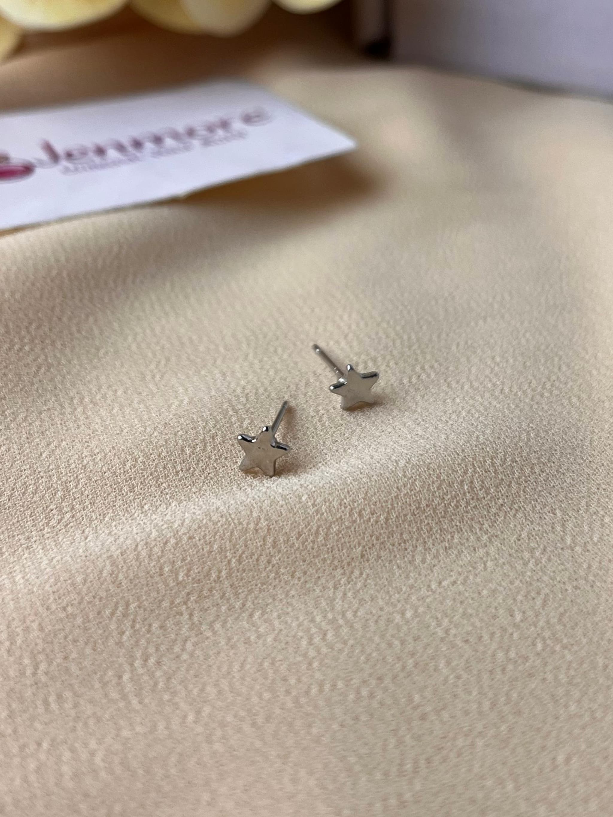 Jenmore Cosmic Minimalist High-Shine Metallic Star Stud Earrings