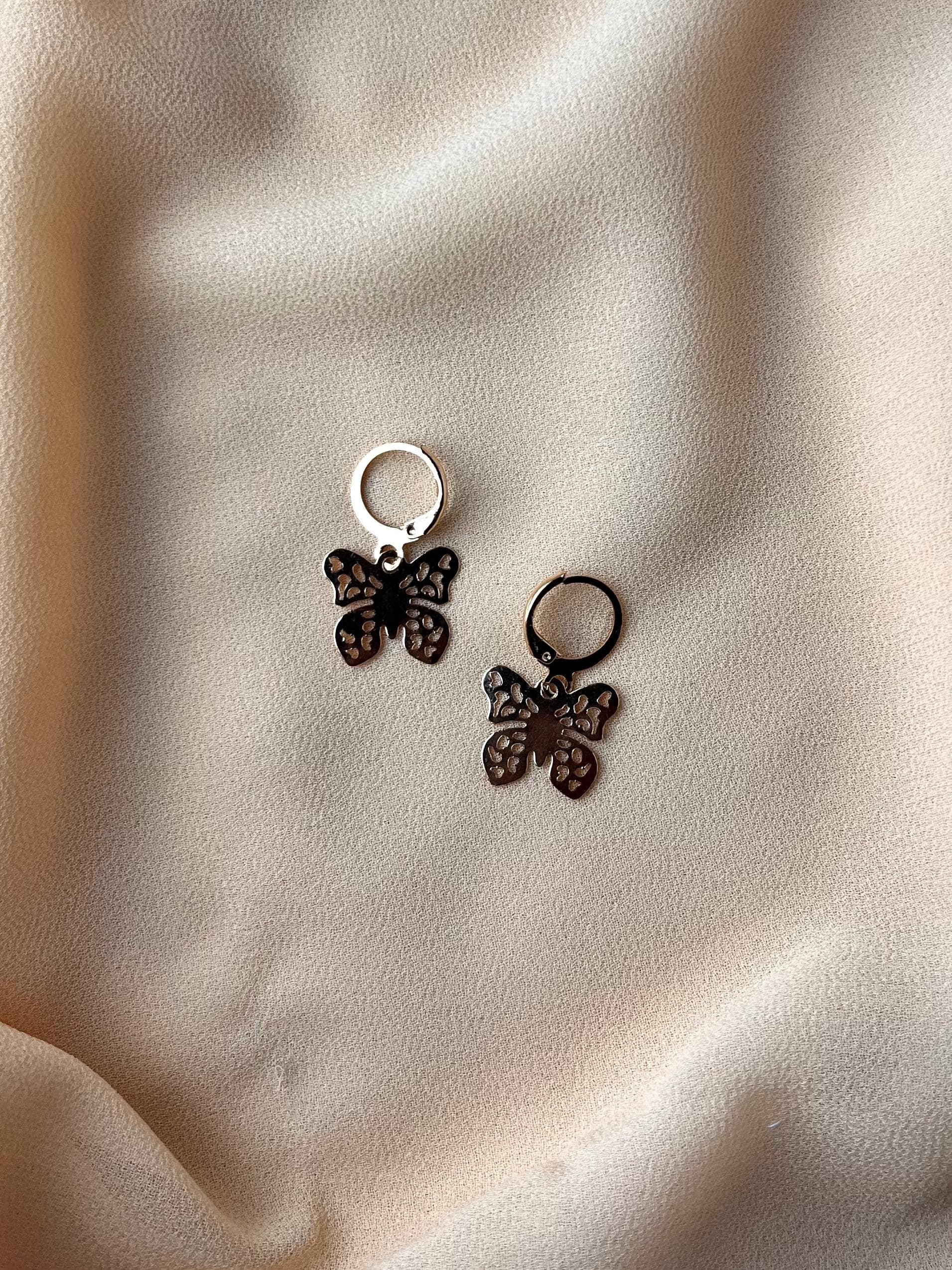 Jenmore Vintage Lace Filigree Butterfly Leverback Drop Earrings